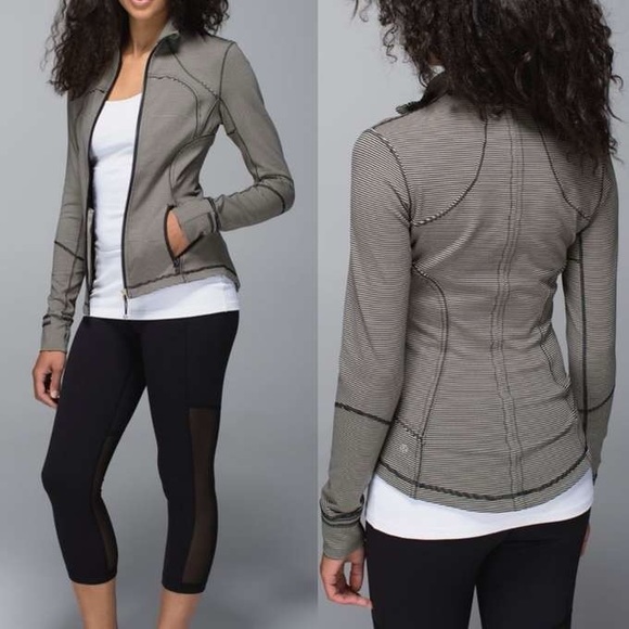 Lululemon RARE Forme jacket in tonka stripe - Picture 3 of 16